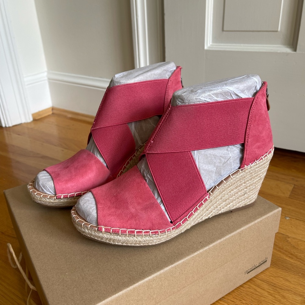 Kenneth Cole Brand New Women's Wedges